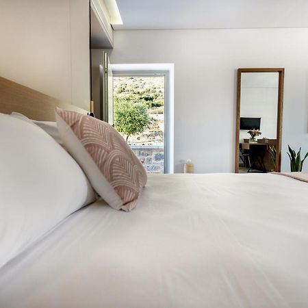 Armantanis Luxury Suites Αρεόπολις Δωμάτιο φωτογραφία