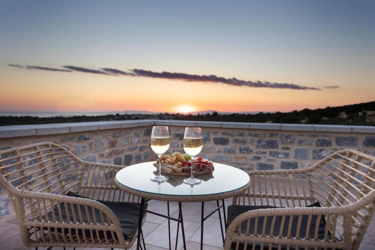 Armantanis Luxury Suites Αρεόπολις Εξωτερικό φωτογραφία